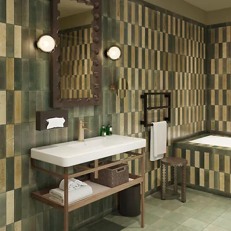 מלון Gounod Fully Renovated 4*