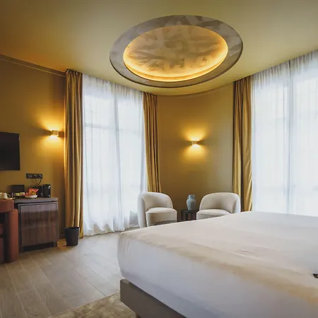 Gounod Fully Renovated 4* ניס