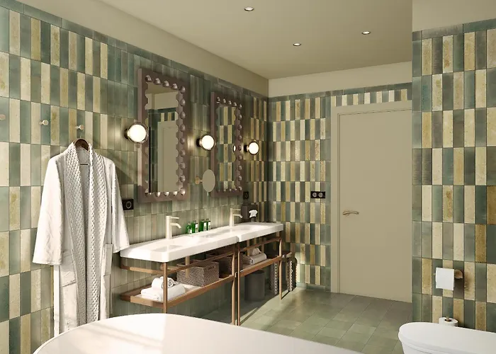 Gounod Fully Renovated 4*