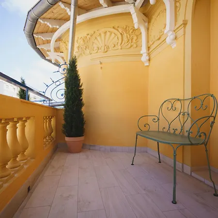 Gounod Fully Renovated 4*