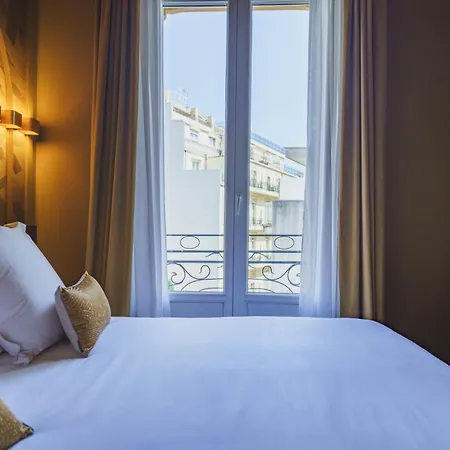 Hotel Gounod Fully Renovated