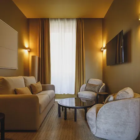 Gounod Fully Renovated 4*