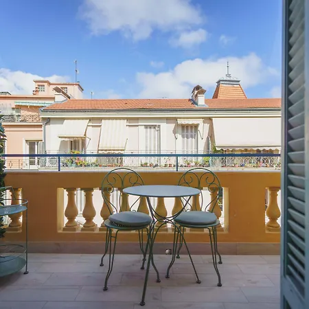 Hotel Gounod Fully Renovated 4*