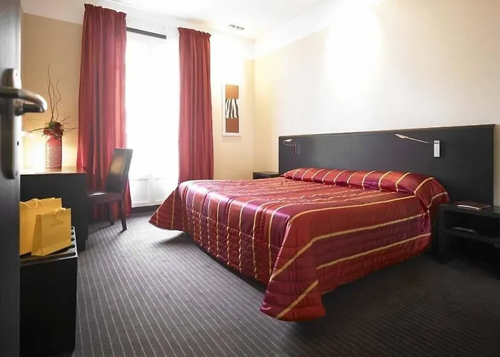 Gounod Fully Renovated 4*