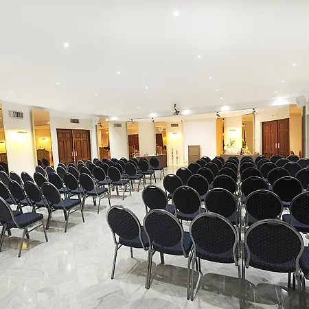 Gounod Fully Renovated Hotel 4*