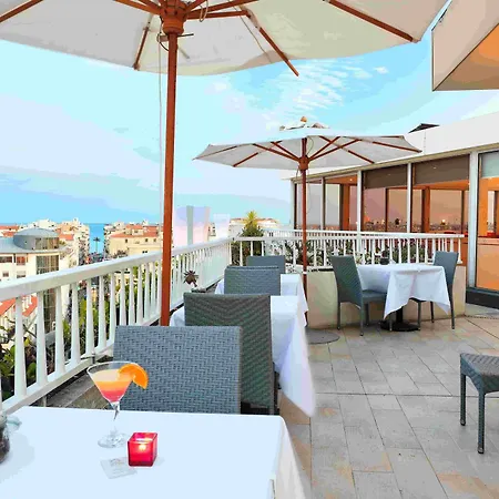Hotel Gounod 4*